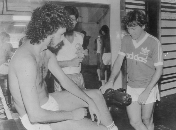 Zico e Sócrates, que jogaram juntos no Flamengo, atuaram pela seleção brasileira na Copa de 1986, no México. Foto Arquivo/AE