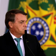 Comentário no Jornal Eldorado: Bolsonaro nada faz e mente demais